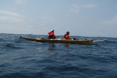 舳倉島はまだ見えない。