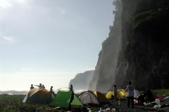 ツーリング最後のキャンプ地。 周りに人はいません