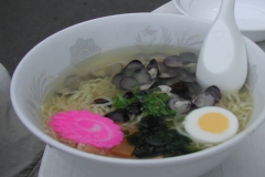 十三湖名物「しじみラーメン」。これも楽しみにしてました